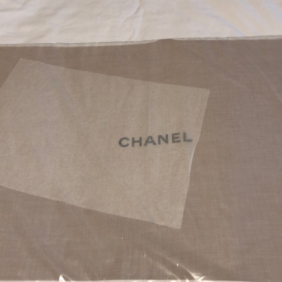 Large Chanel Garment Bag - Picture 3 of 4